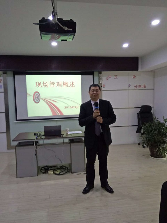 長(cháng)沙清潔,長(cháng)沙清潔服務(wù),長(cháng)沙專(zhuān)業(yè)清潔,長(cháng)沙清潔公司,湖南專(zhuān)業(yè)清潔,長(cháng)沙保潔公司,長(cháng)沙專(zhuān)業(yè)保潔,長(cháng)沙物業(yè)保潔