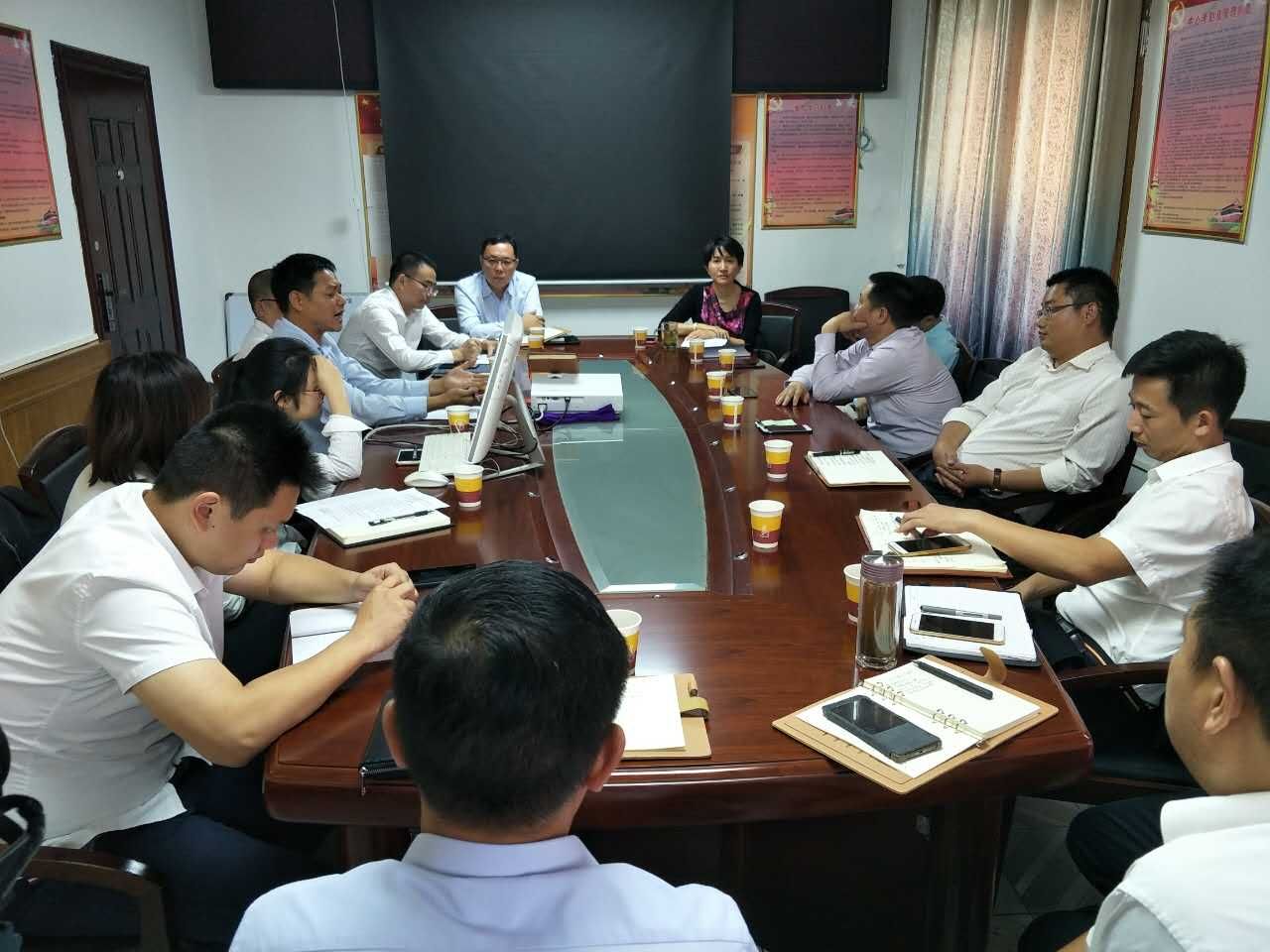 長(cháng)沙清潔,長(cháng)沙清潔服務(wù),長(cháng)沙專(zhuān)業(yè)清潔,長(cháng)沙清潔公司,湖南專(zhuān)業(yè)清潔,長(cháng)沙保潔公司,長(cháng)沙專(zhuān)業(yè)保潔,長(cháng)沙物業(yè)保潔
