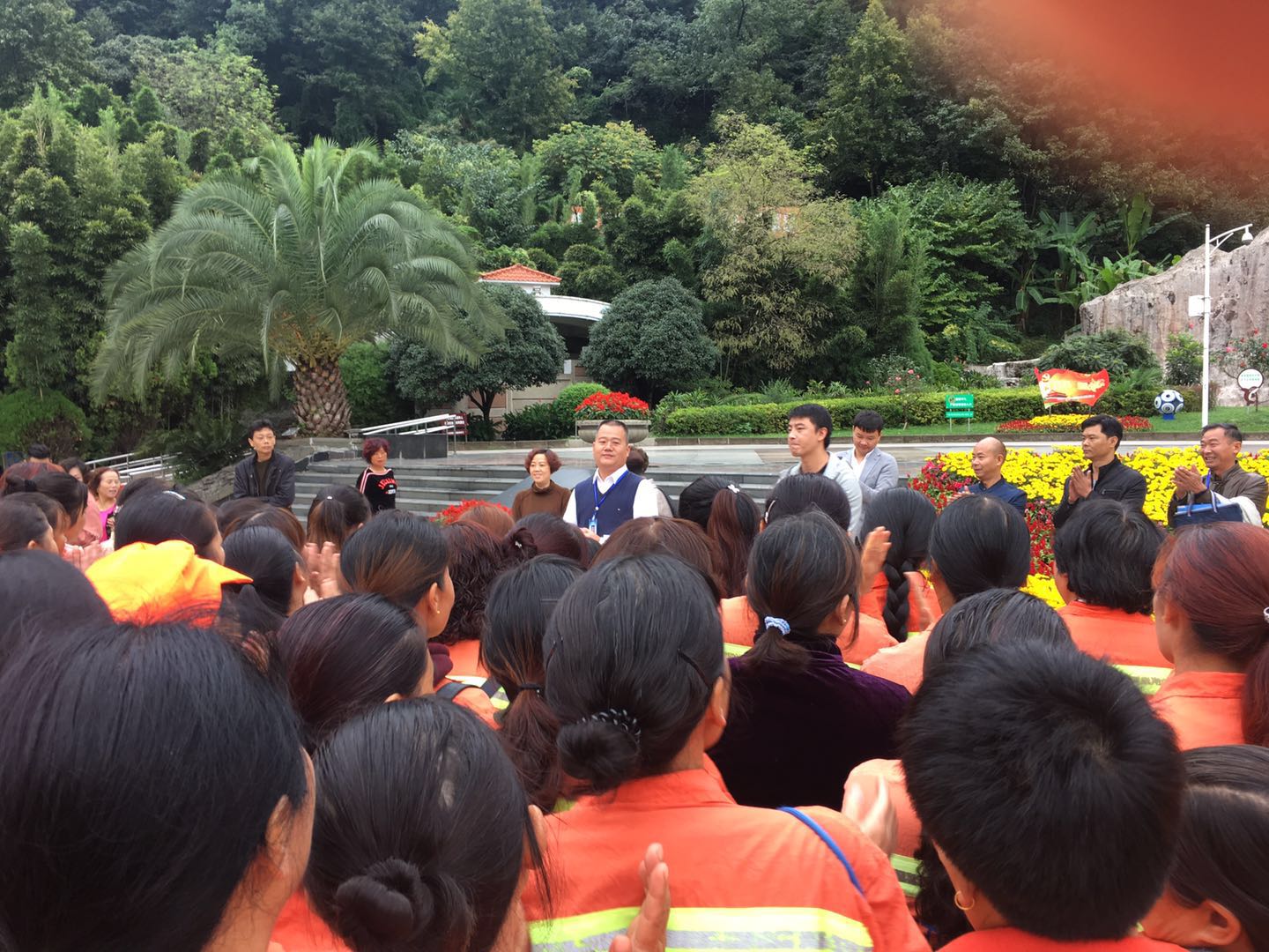 長(cháng)沙清潔,長(cháng)沙清潔服務(wù),長(cháng)沙專(zhuān)業(yè)清潔,長(cháng)沙清潔公司,湖南專(zhuān)業(yè)清潔,長(cháng)沙保潔公司,長(cháng)沙專(zhuān)業(yè)保潔,長(cháng)沙物業(yè)保潔